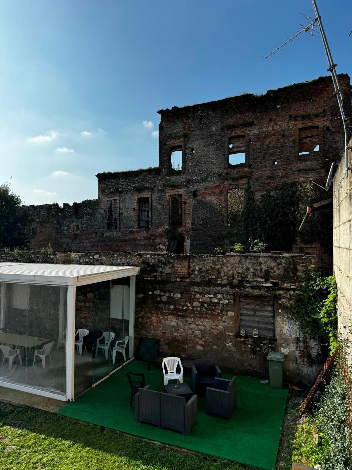 Antico Borgo Di Liteggio Bed & Breakfast Cologno al Serio Luaran gambar